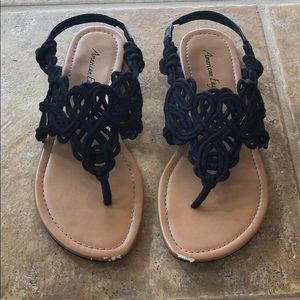 American Eagle Black Sandals